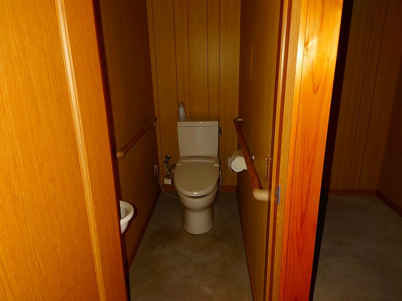 トイレ
